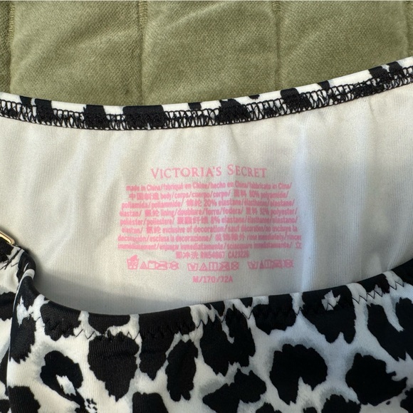 Victoria secret bikini - Picture 8 of 9